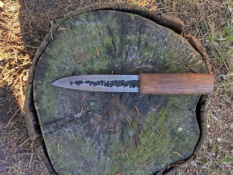 Nóż mysliwski, "jakucki", ręcznie kuty