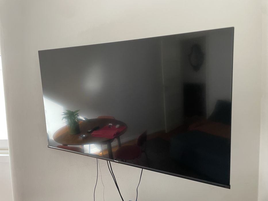 Hisense 55E7Q - QLED Smart TV 55”