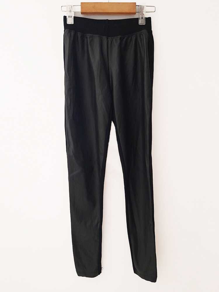 Calças Pretas Leggings Pele