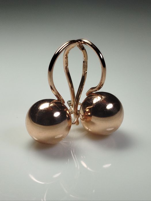 Золотые серьги 583 СССР  Золоті радянські сережки