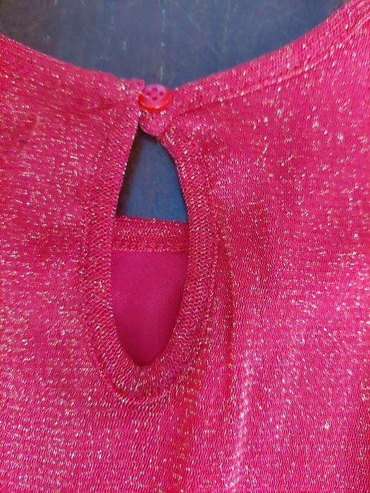 Vestido vermelho brilhante 6 anos