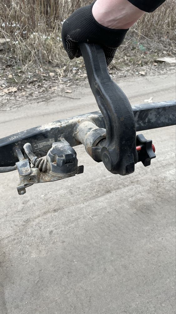 Фаркоп audi a4b7 a6c5