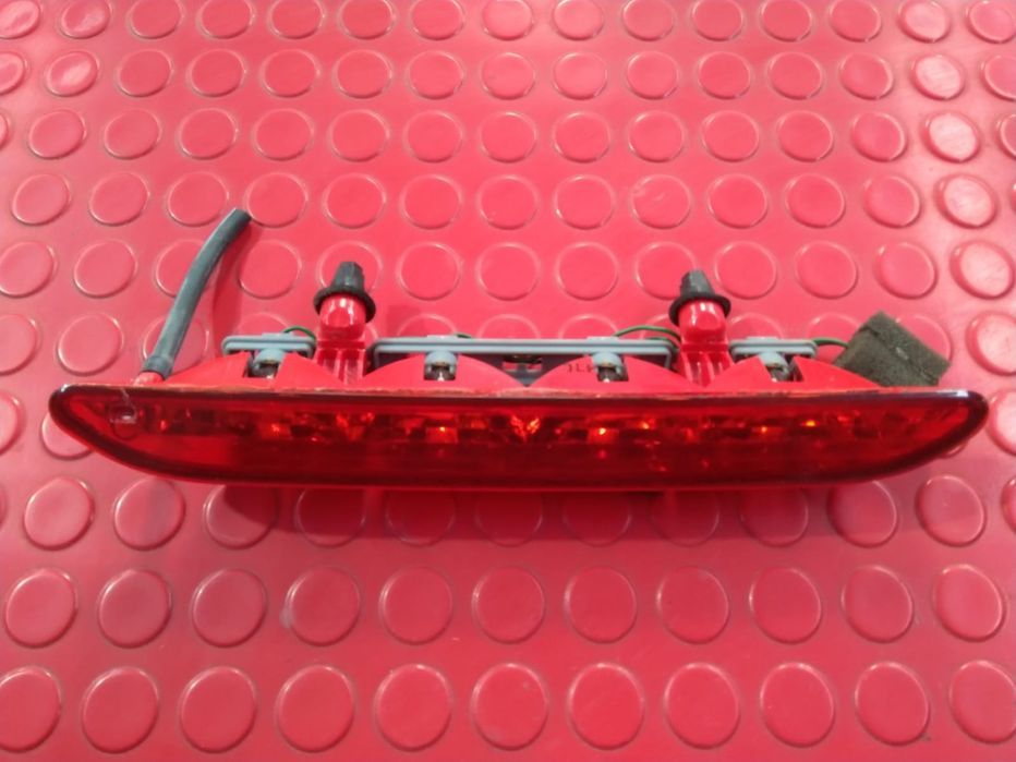 3º Stop - 927001Y010 / 927001Y300 [Kia Picanto]