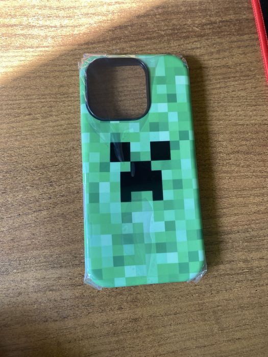 чохол кріпер на iphone 16 pro