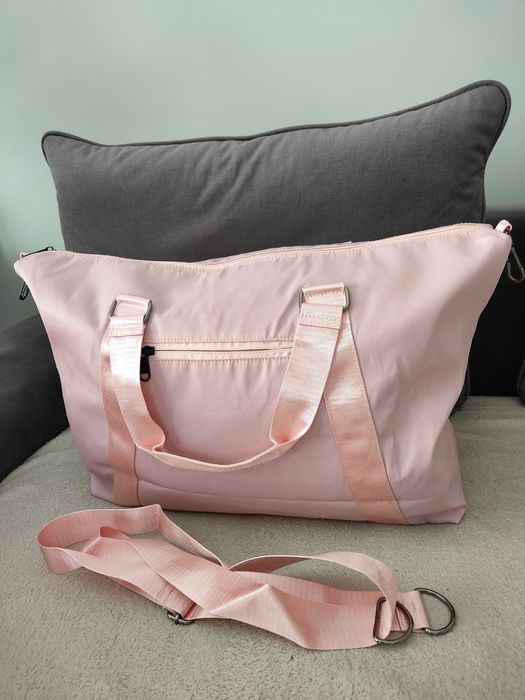 Piękna Torba Sportowa Treningowa Różowa Podróżna Pojemna