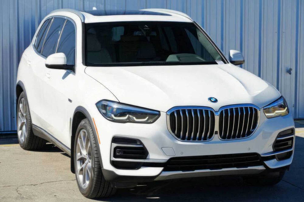 BMW X5 xDrive45e      2022