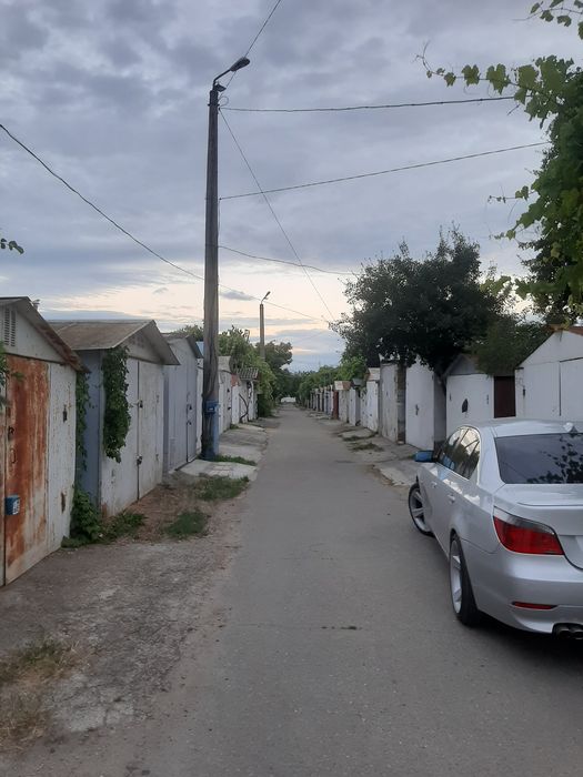 Продам гараж ИСКРА-2
