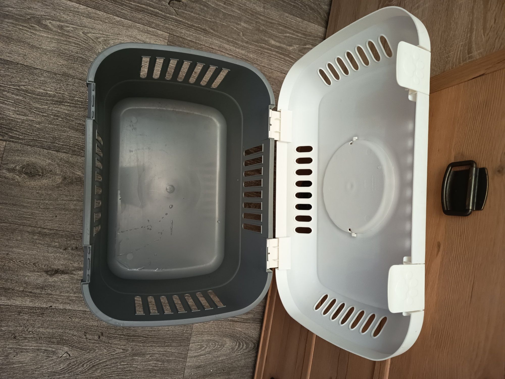 Transporter dla psa i kota