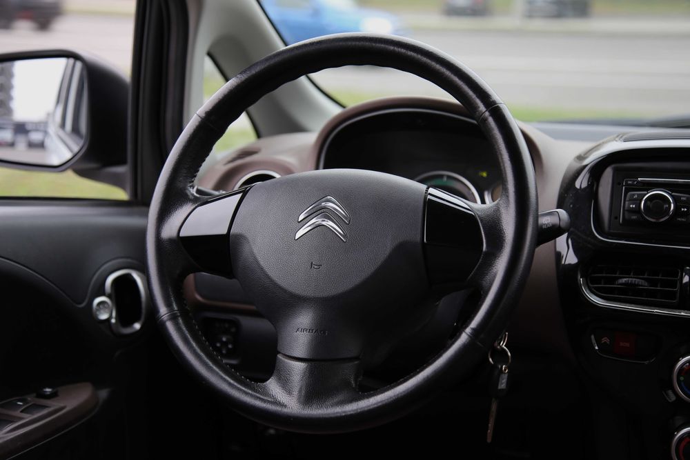 Продам Citroen C-Zero