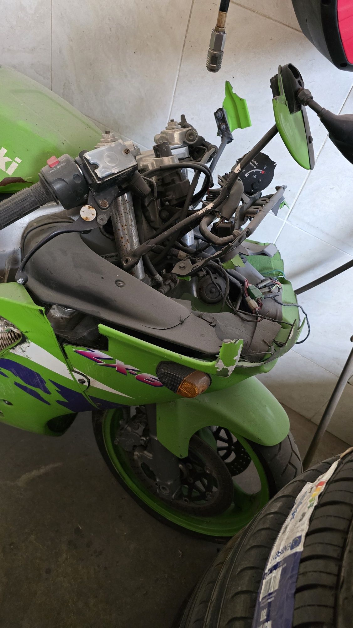 Kawasaki Ninja ZX-6R para peças