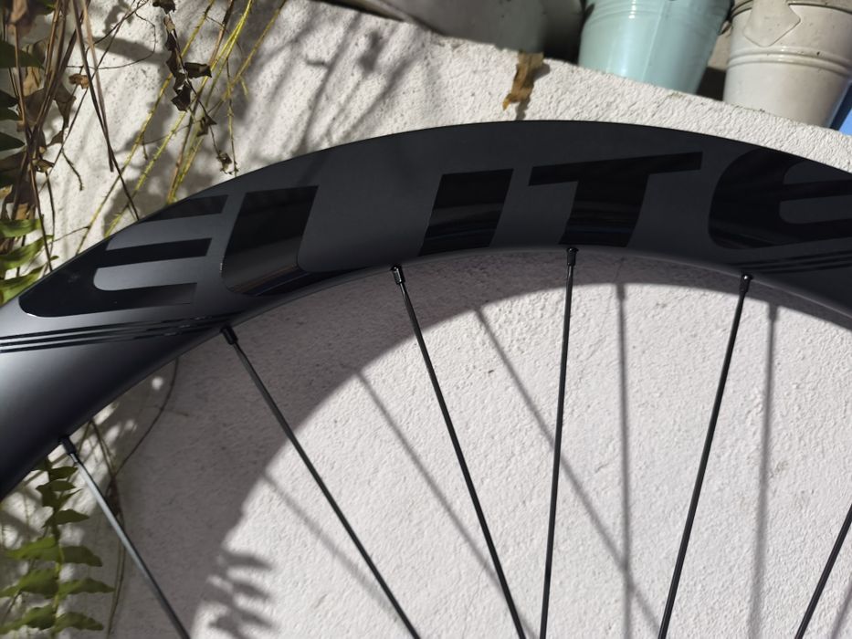 Rodas elite 50 mm carbono