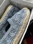 Espadryle z kwiatową plecionką niebieskie r.39