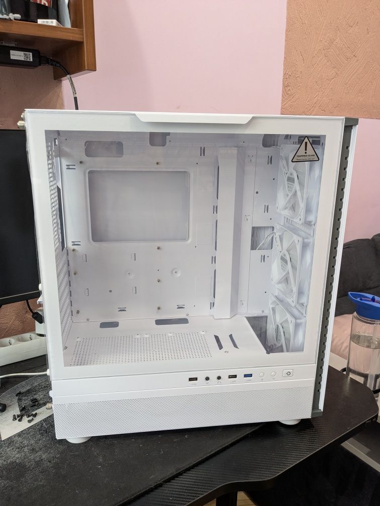 Білий Корпус PcCooler ME200 MESH WH