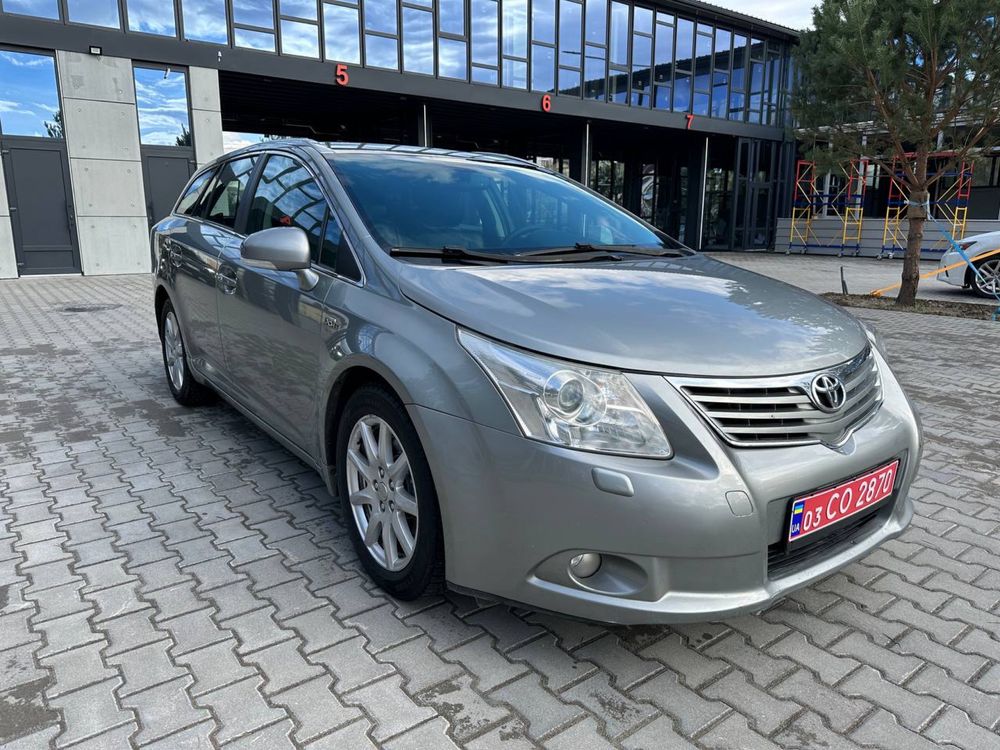 Toyota Avensis Avtomat