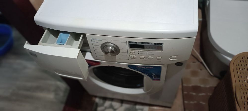 Продам стиральную машинку