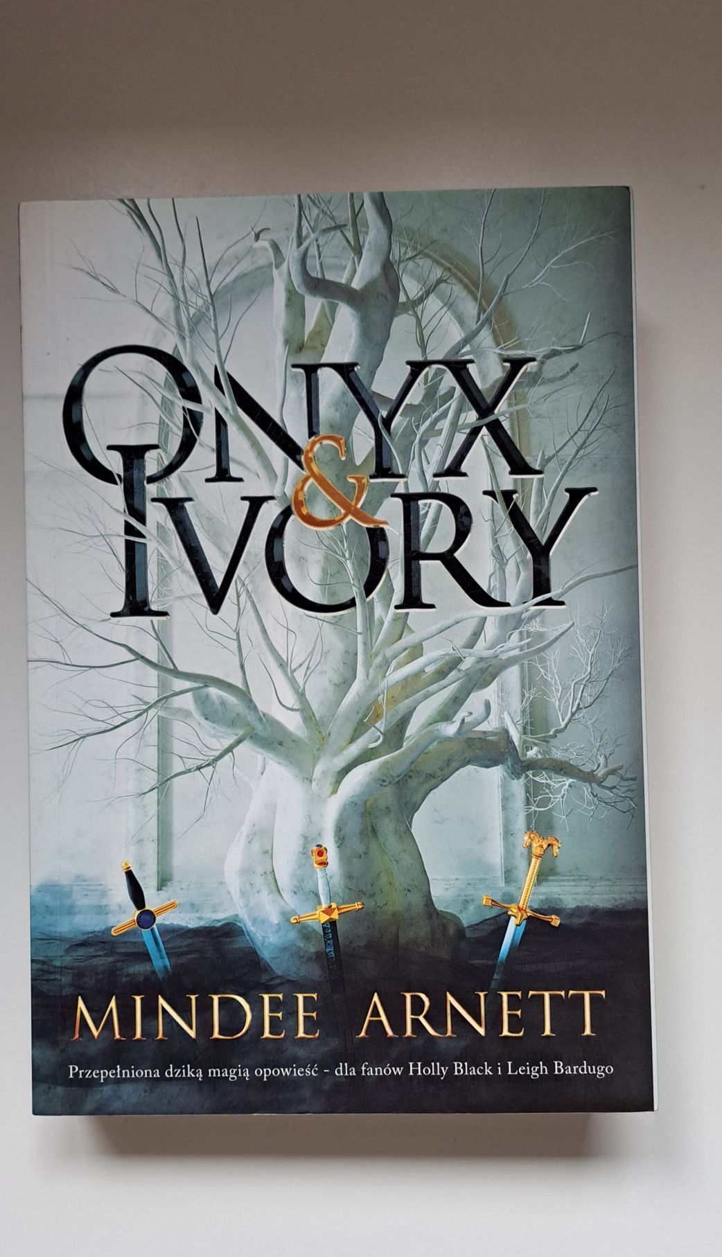 Onyx and Ivory Mindee Arnett