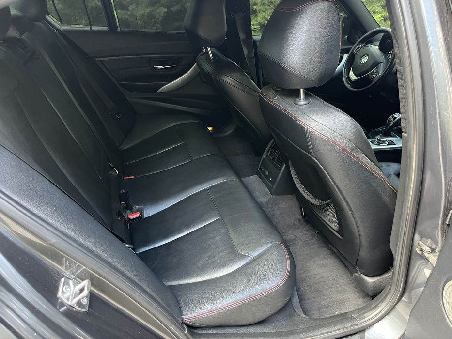 BMW 335I 2012 год