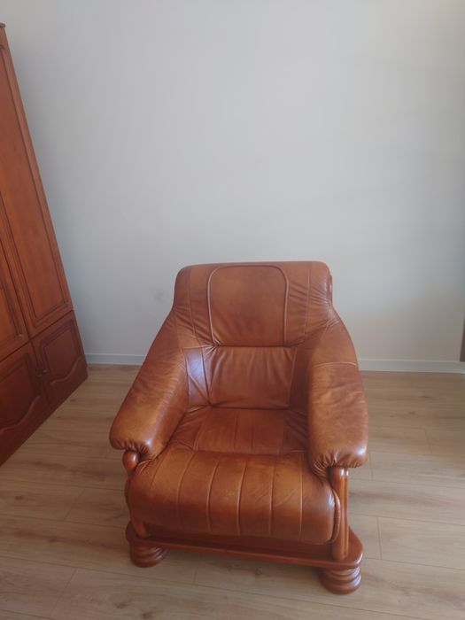 Meble  Black red White, drewno skóra,kompletne wyposażenie pokoju dzie