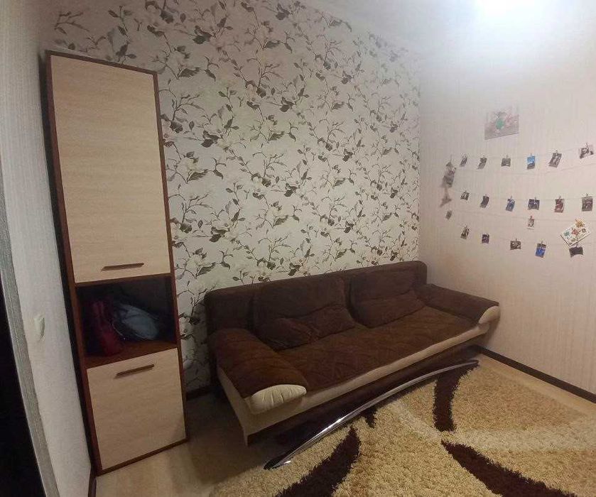 Продається частина будинку в центральній частині міста!