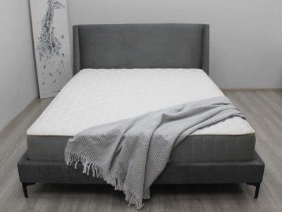 Ліжко кровать