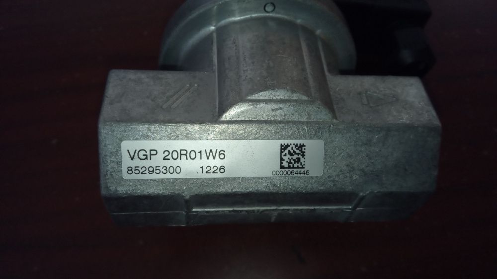 Электромагнитный клапан для газа Kromschroder VGP20R01W6