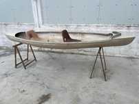 Canoa de Fibra. Estável