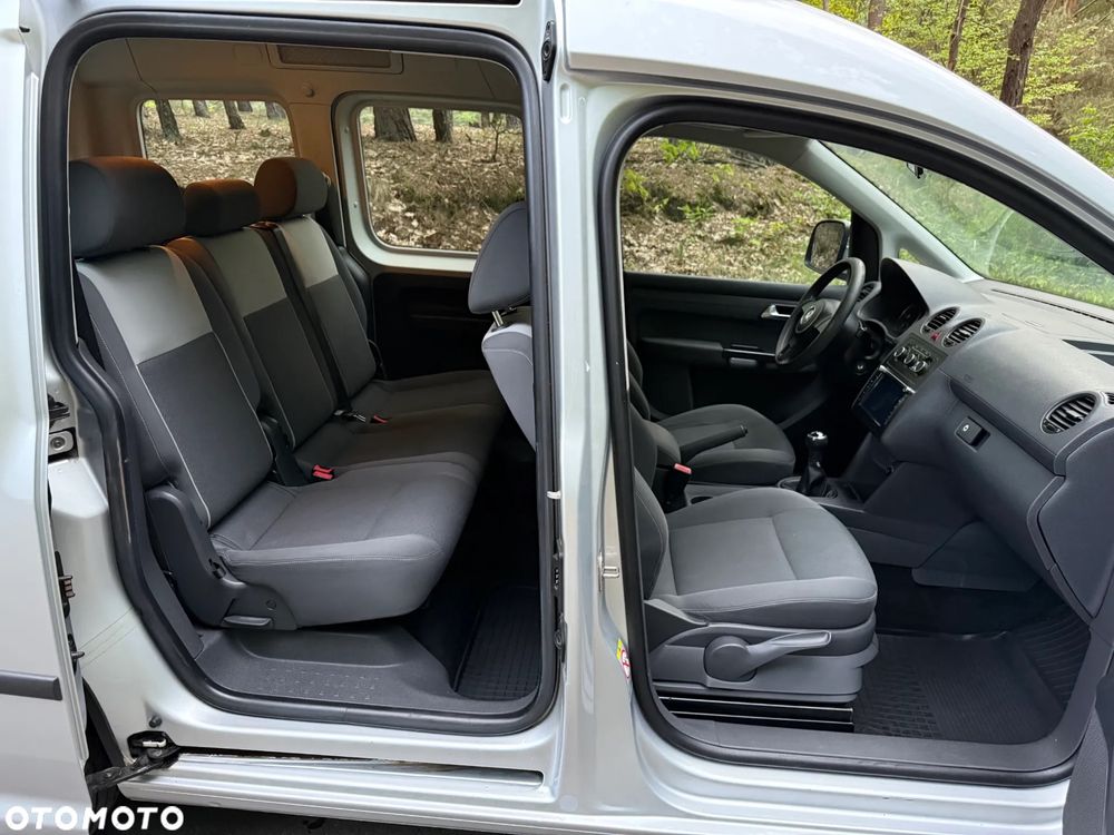 Volkswagen Caddy 1.6 TDI 5 Osób 2 x drzwi stan BDB