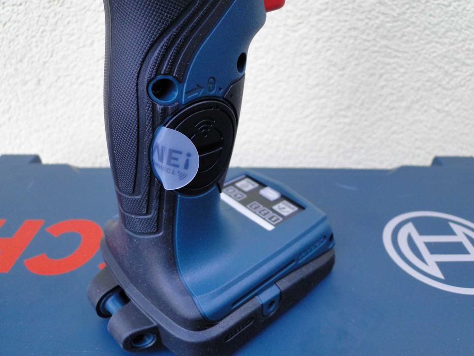 BOSCH GDX 18V-210 C, Klucz Udarowy, Solo w L-Boxx, Nowy