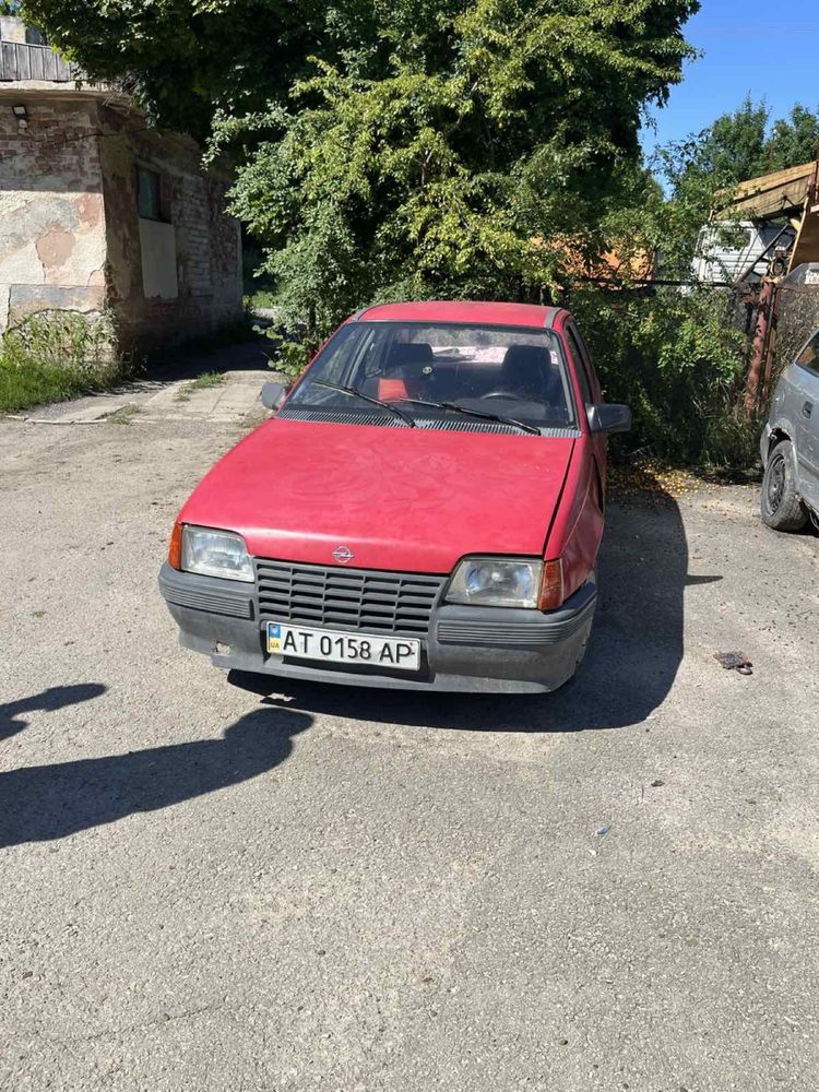 Продам Opel KADETT