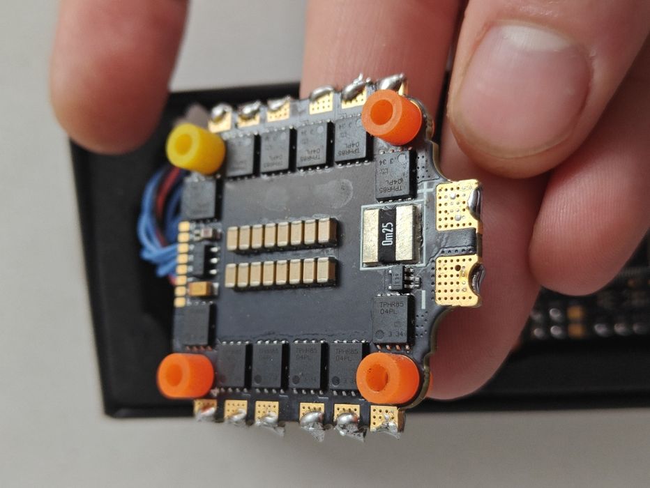 HakRC F405 v2 + ESC 60A 6s 32-біт Stack стек стан 5/5 повний комплект