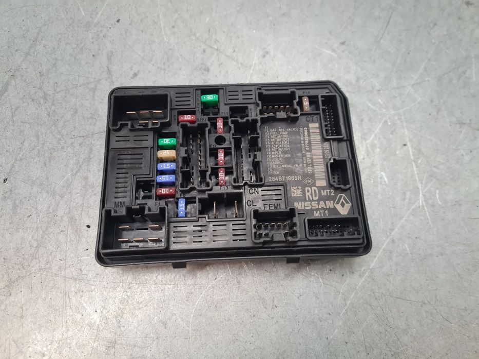 Caixa fusíveis / SAM / BSI DACIA Sandero III