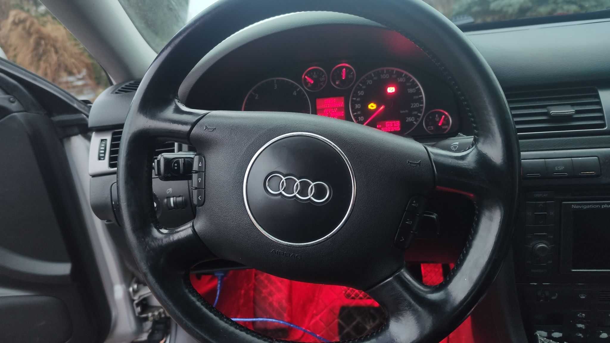 Audi a6c5 sedan 2.5 tdi quattro 180km ly7q części zderzak lampy podsuf