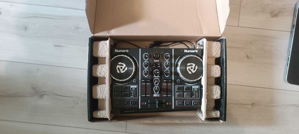 Kontroler DJ Numark Party Mix