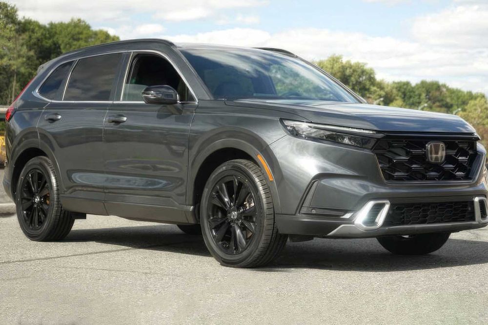 Honda CR-V      2023