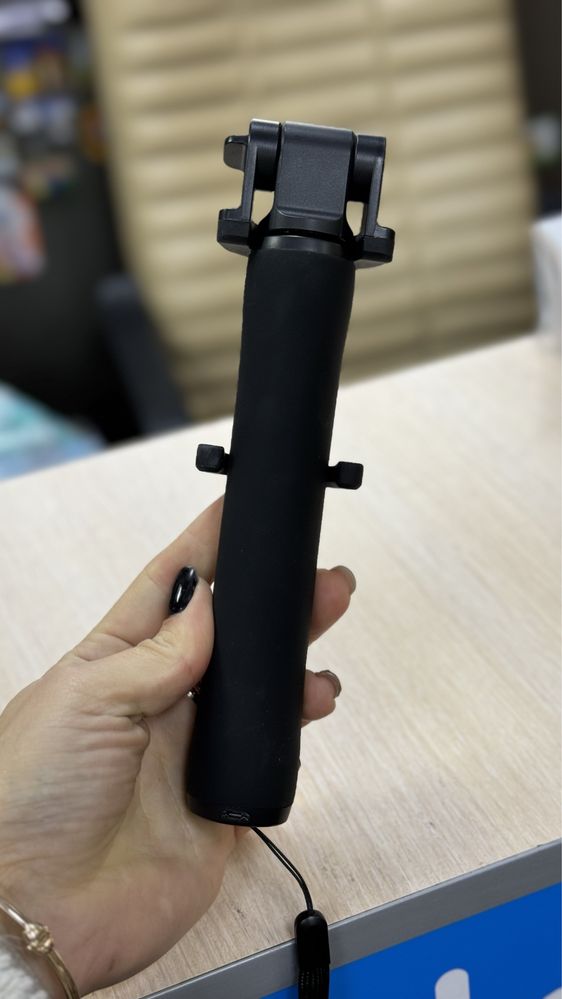 Монопод для селфи Xiaomi Mi Selfie Stick Bluetooth