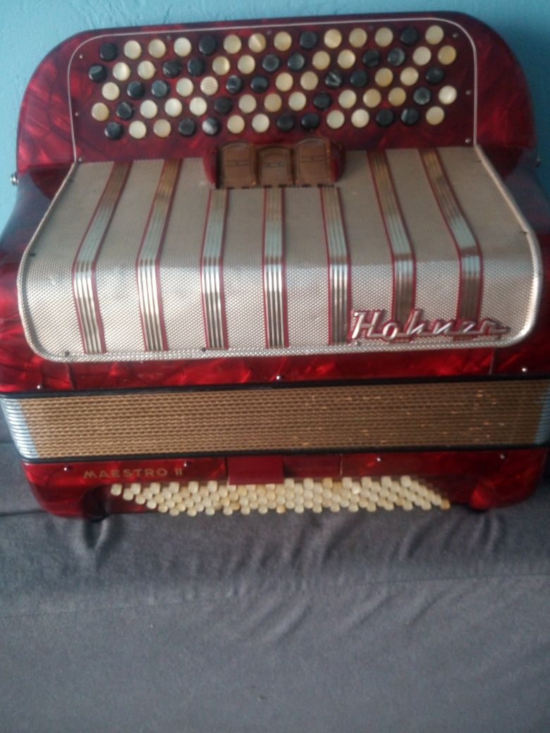 Akordeon Hohner maestro II