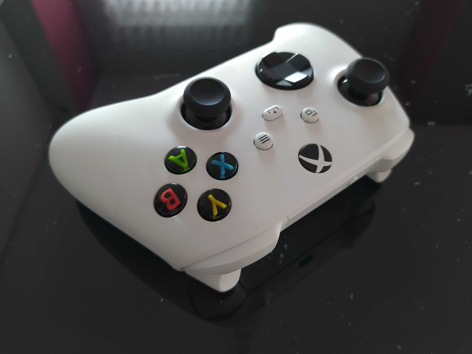 Pad kontroler PC lub Xbox One Series S X Robot White