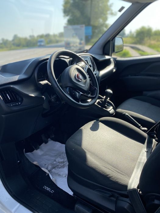 Фіат добло Fiat Doblo 2020р продається автомобіль машина авто грузова
