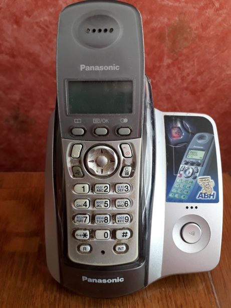 Радиотелефон/ Телефон стационарный / Телефон Panasonic KX