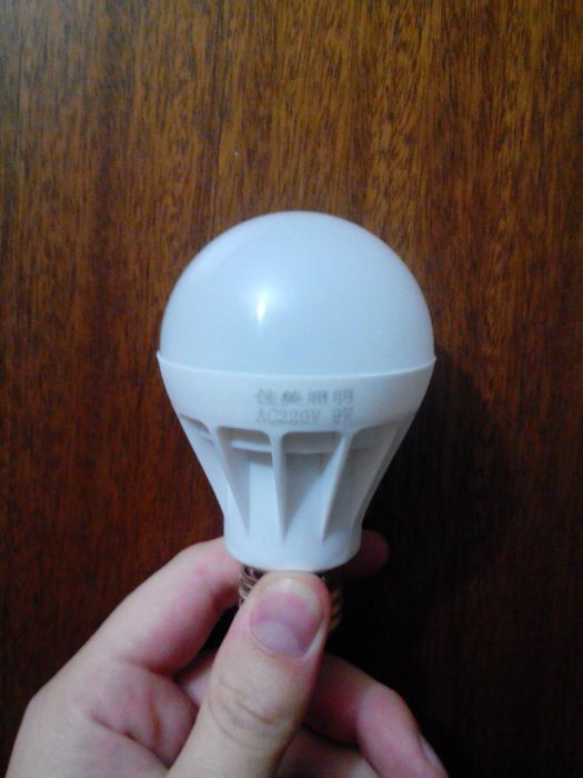 Продам led-лампочки Е27 цоколь