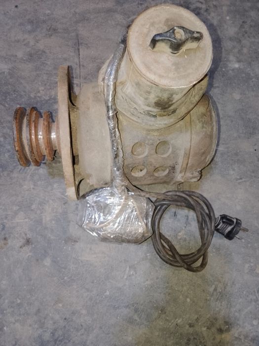 Електричний двигун СССР