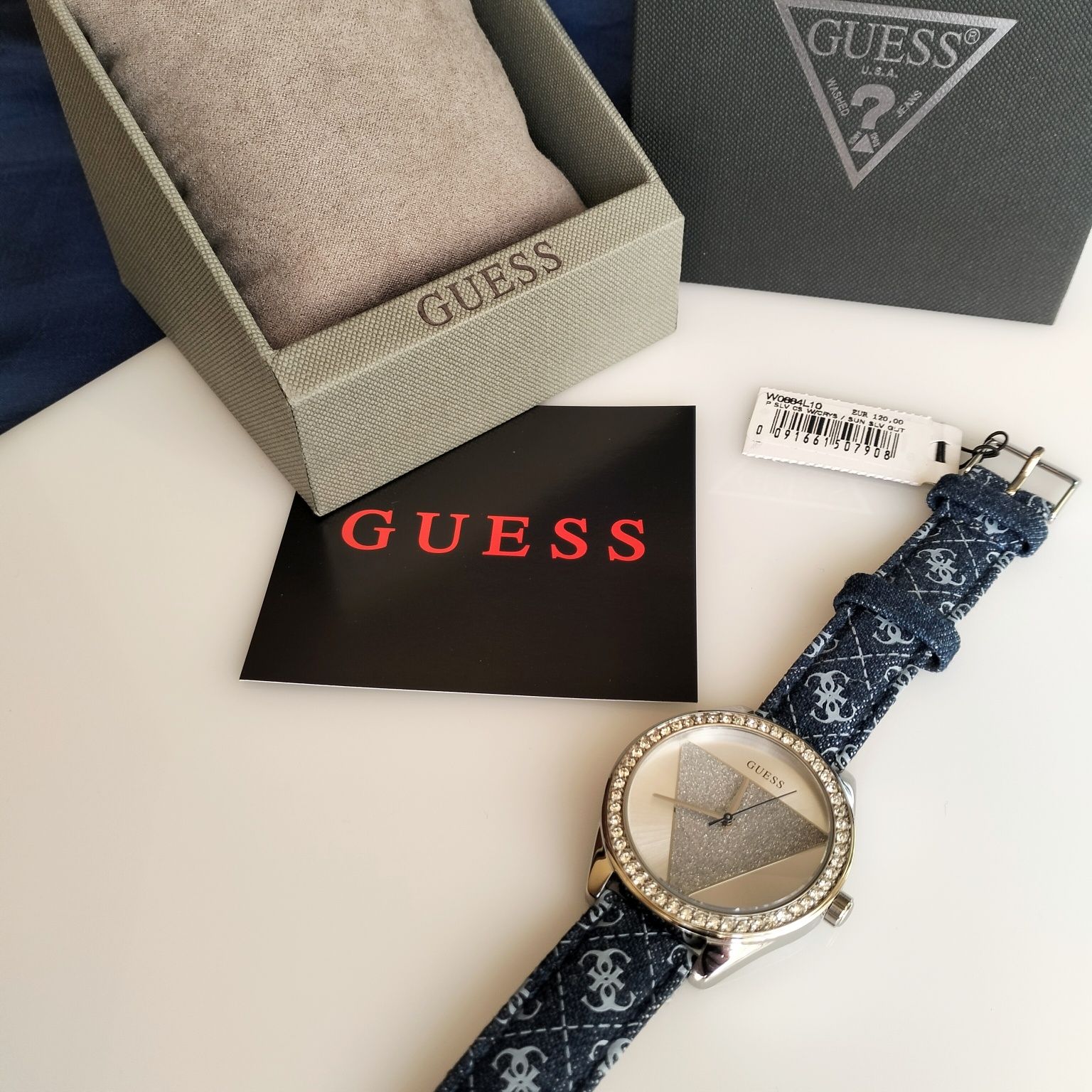 Жіночий годинник Guess, фешн