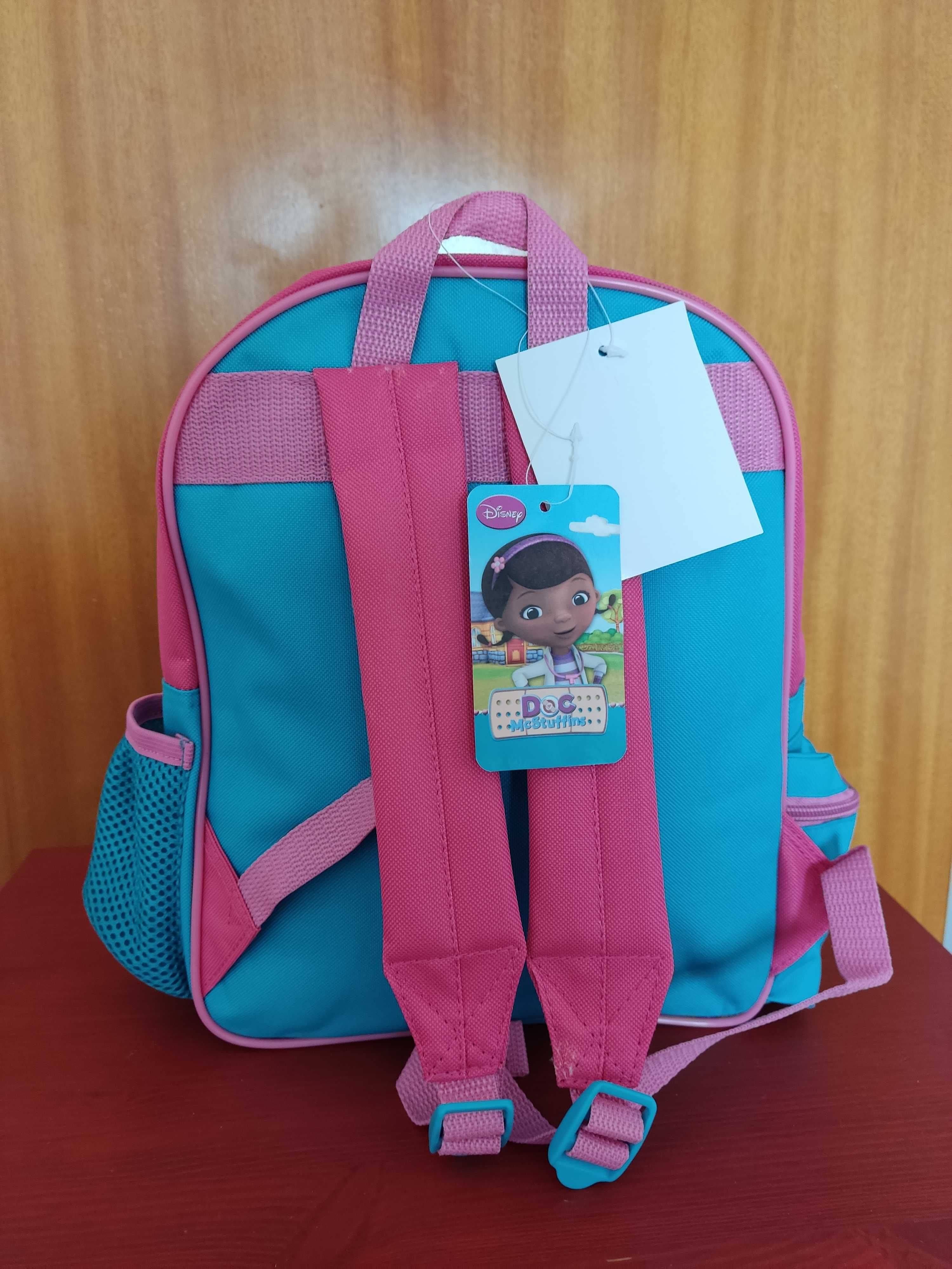 Mochila Doutora Brinquedos com portes incluídos