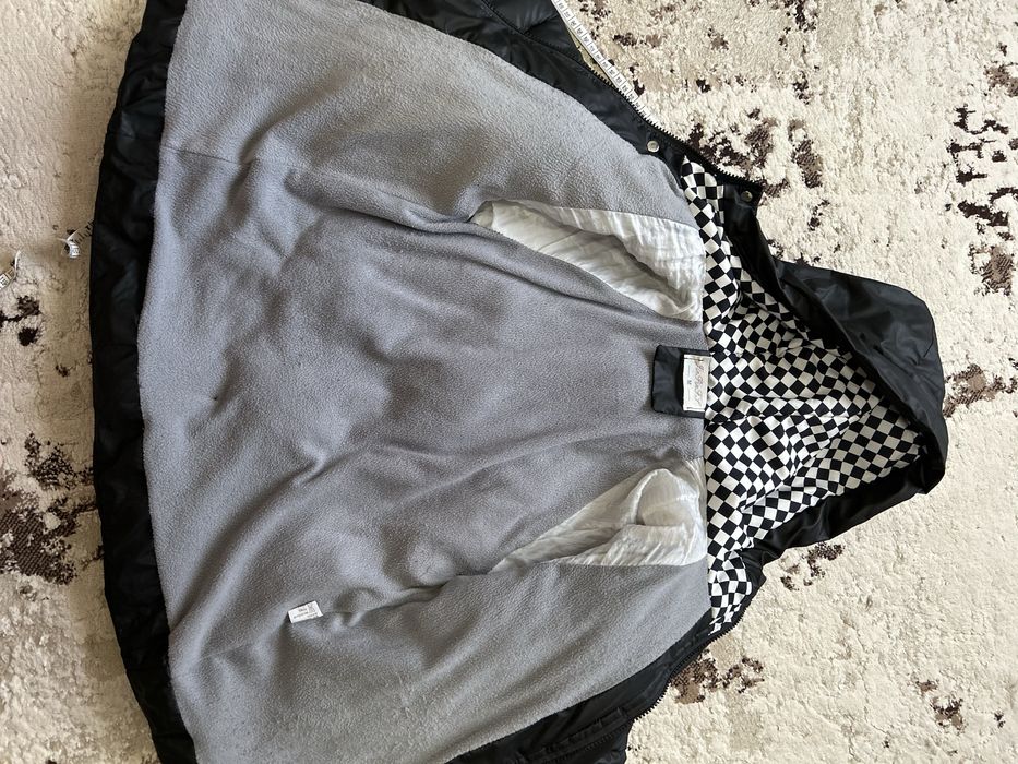 Зимова курточка на дівчинку