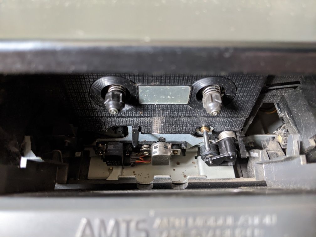 AIWA AD f-460e касетна дека.