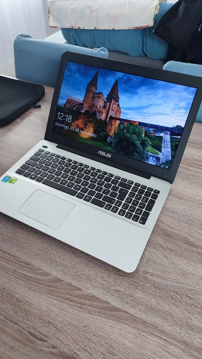 Vendo dois portáteis (ASUS + HP)