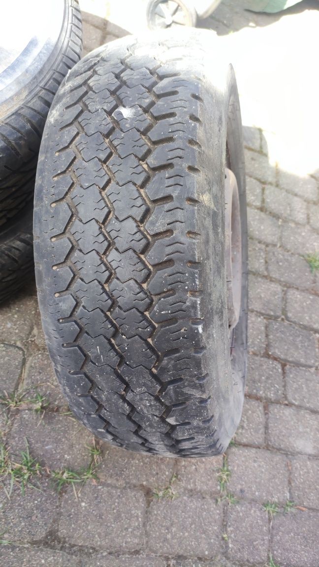 Koło sprinter,lt225 / 15 Dunlop sp lt 800