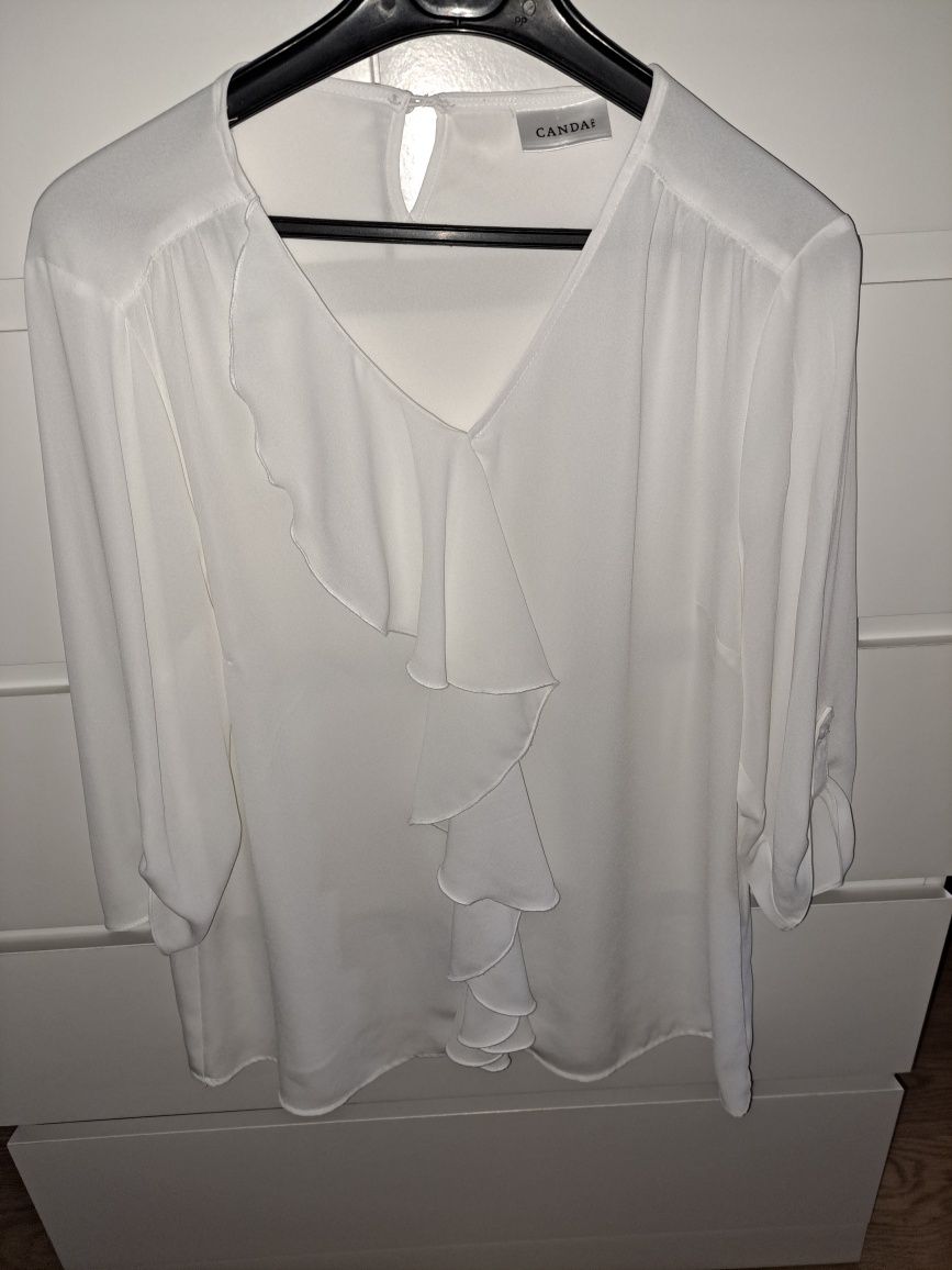 Blusa branca com folho C&A 42 XL