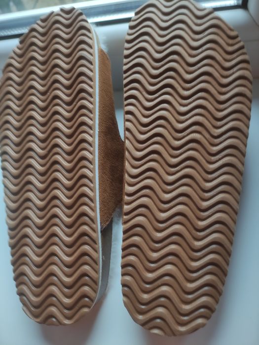 Домашні шльопанці