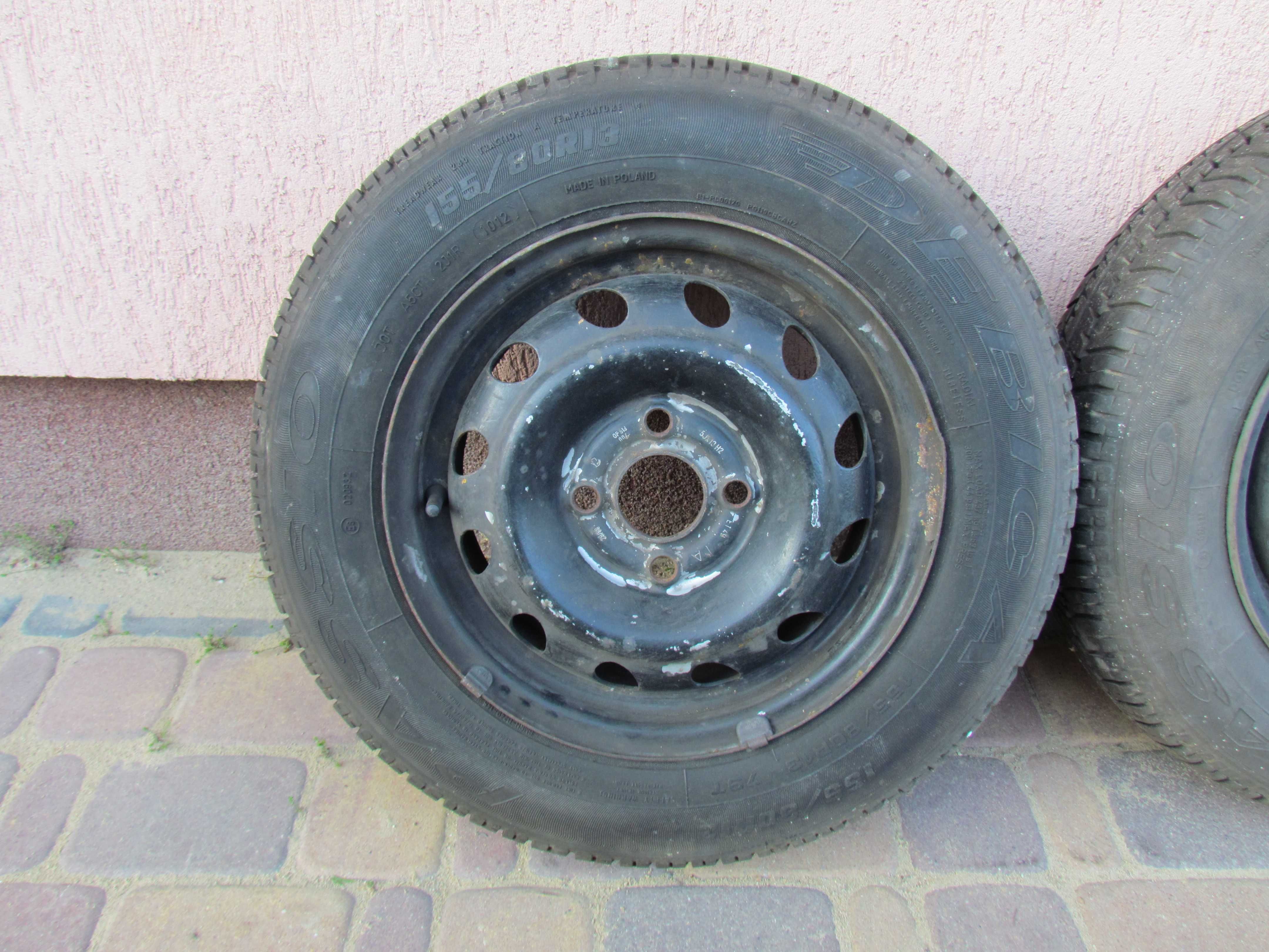 Sprzedam opony z felgami 155/80 R13